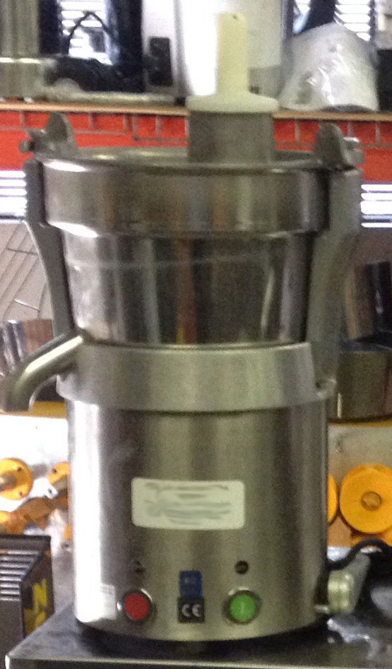 Refurbished Zumex Juicers For Sale. New/Used Zumex Orange Juicers